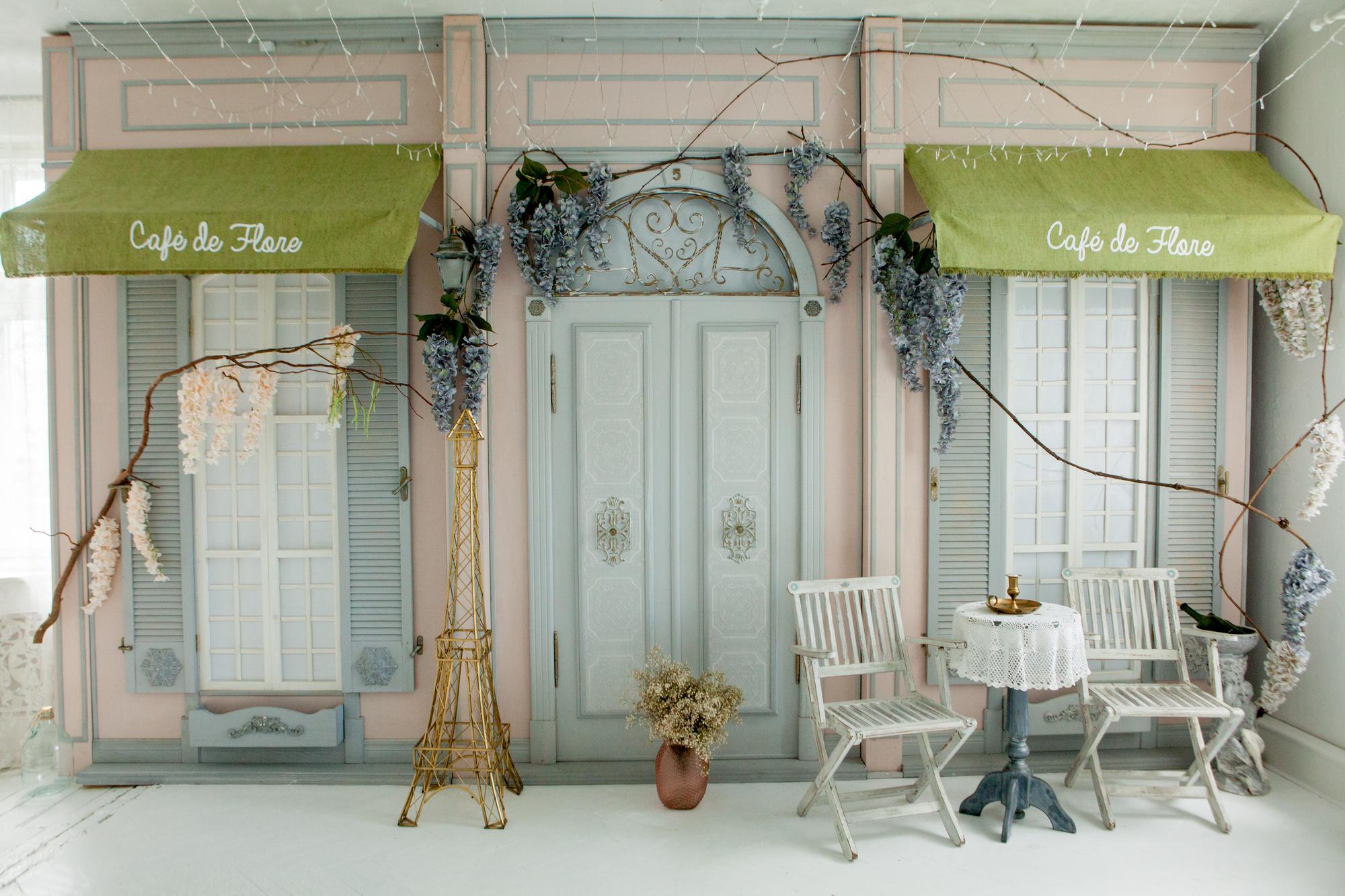 Cozy classroom exterior and entrance